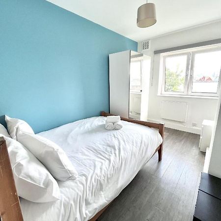 Modern 2 Bed Flat Close To Shoreditch / Free Wi-Fi لندن المظهر الخارجي الصورة